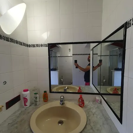 Regina Apartment Altare